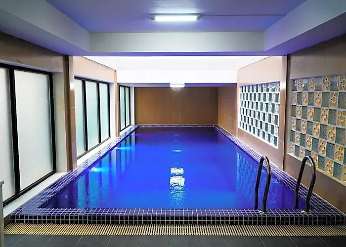 Angkor Sivutha 4*